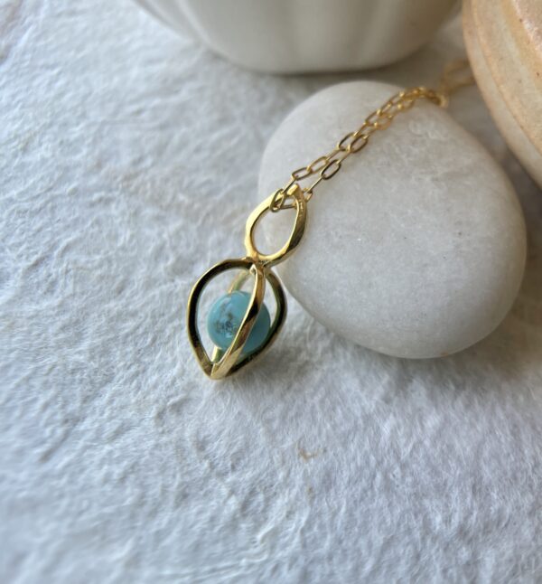 Gem Pod Necklace 18kt over sterling