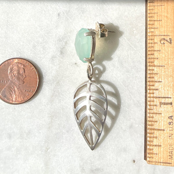 Open Leaf Chalcedony Ear