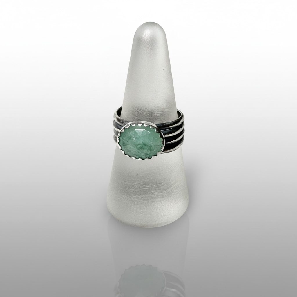 Gemstone Nest Ring - Aqua Sapphire
